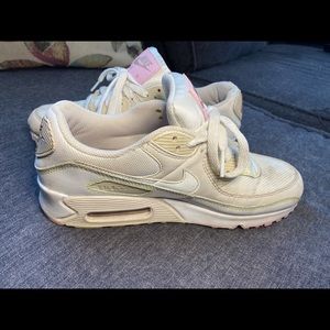 Nike Air Max white and pink